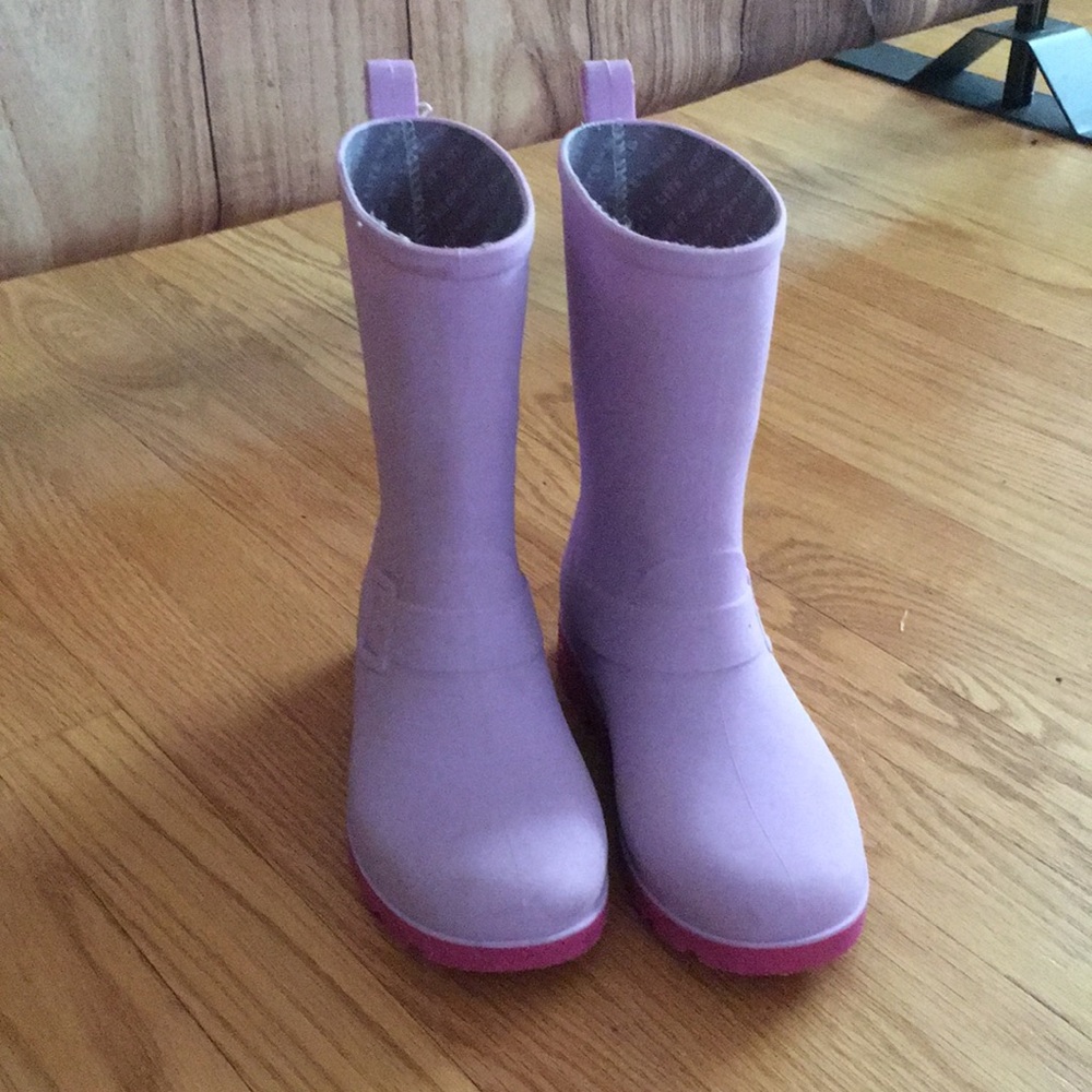 GUC Native girl’s lavender rain boots